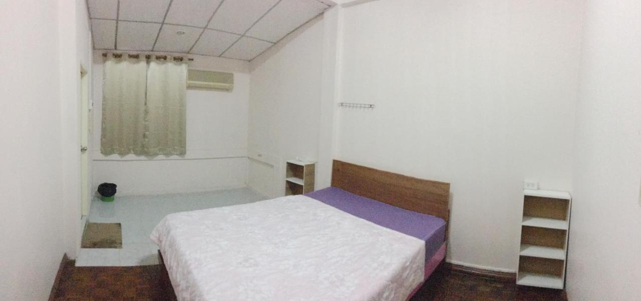 Jd Hostel فرا ناخون سي أيوتثايا المظهر الخارجي الصورة